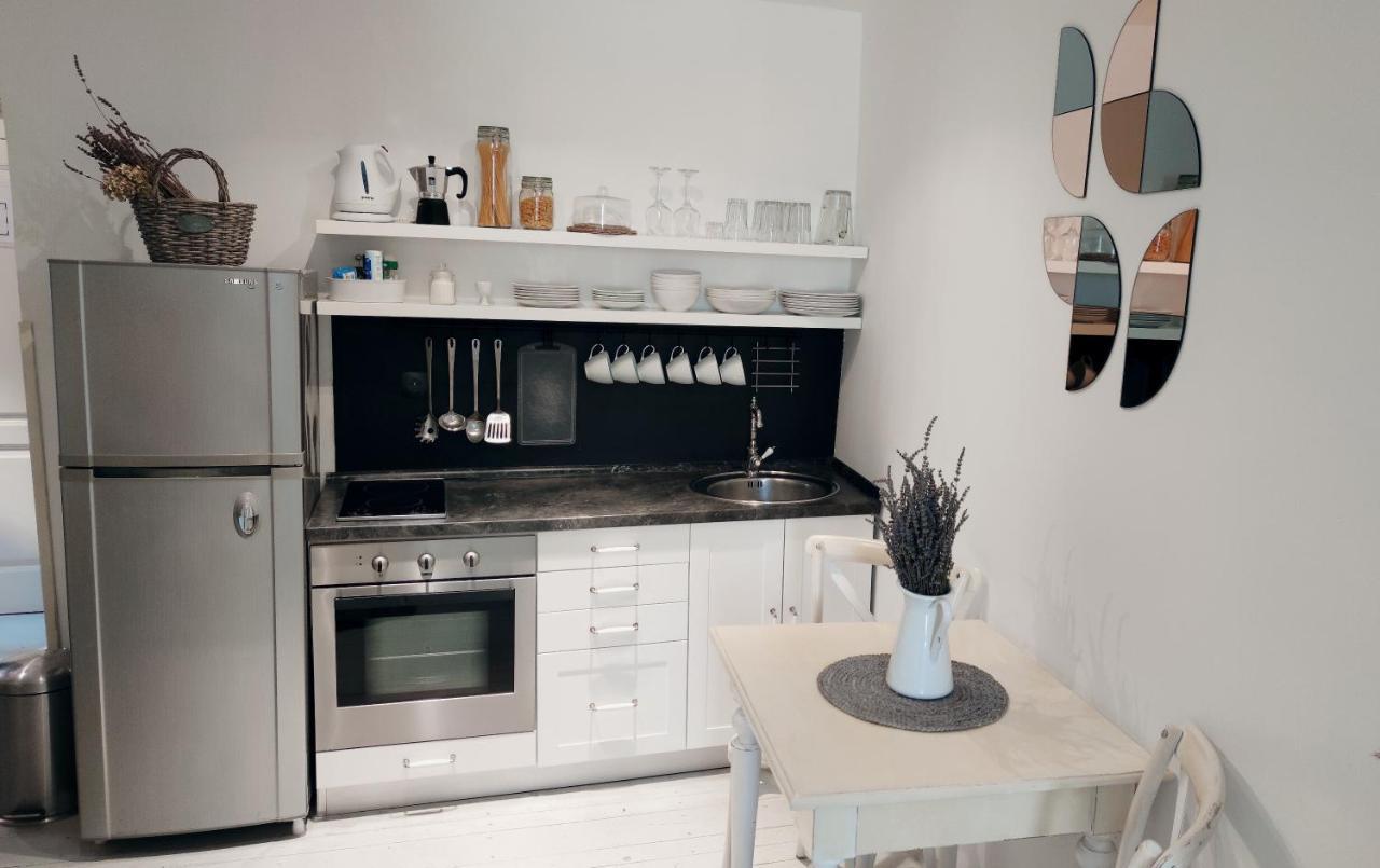 רוביני Davor Holiday Apartments מראה חיצוני תמונה