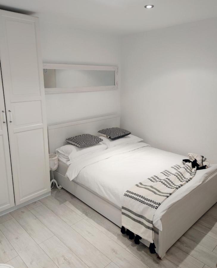 רוביני Davor Holiday Apartments מראה חיצוני תמונה