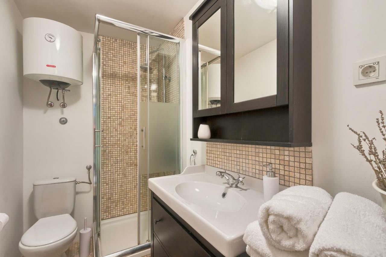 רוביני Davor Holiday Apartments מראה חיצוני תמונה