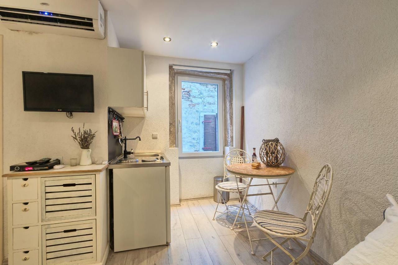 רוביני Davor Holiday Apartments מראה חיצוני תמונה